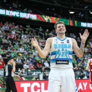 开云-吹麻了！斯洛文尼亚男篮46罚38中&amp;amp;东契奇20罚19中 法国队29罚25中