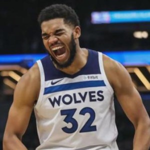 开云体育-史上最会投篮的中锋？唐斯西决低迷表现拖累森林狼