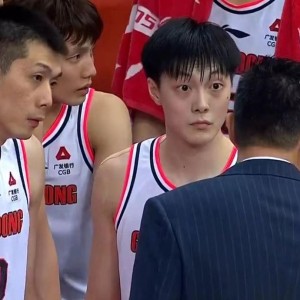 开云体育-广东男篮消息！焦伯乔拒绝加盟，徐昕或会交易陈国豪，萨林杰签约